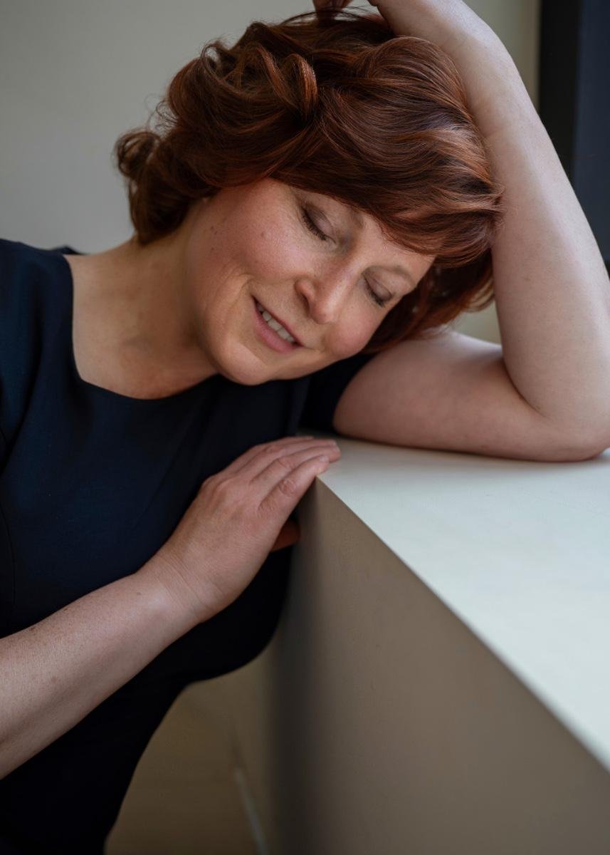 Mariska Curvers geniet van rust en ontspanning tijdens moment van stilte